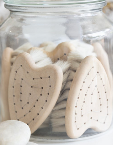 Baby Brush Heart by Iris Hantverk of Sweden
