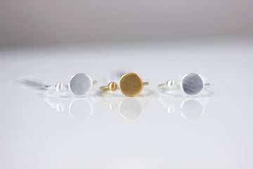 Caracol Silver Earth + Moon Ring