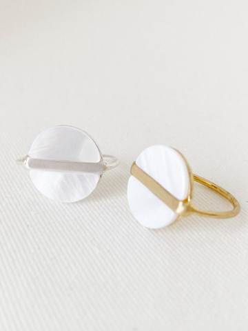 Caracol Silver Lunar Ring
