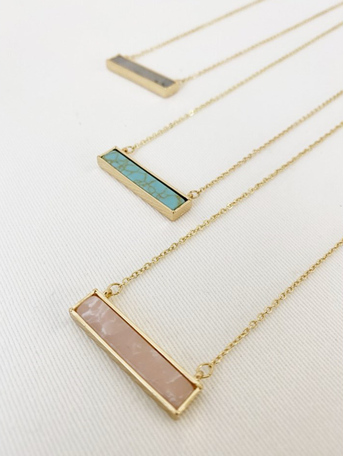 Caracol Grey Rectangular Stone Necklace