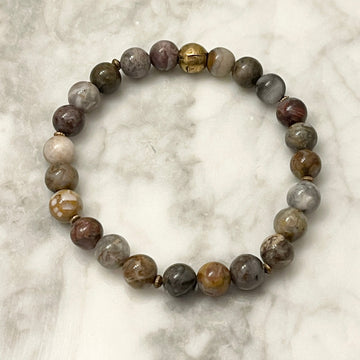Sixteen Foxes Grounding Mala Bracelet