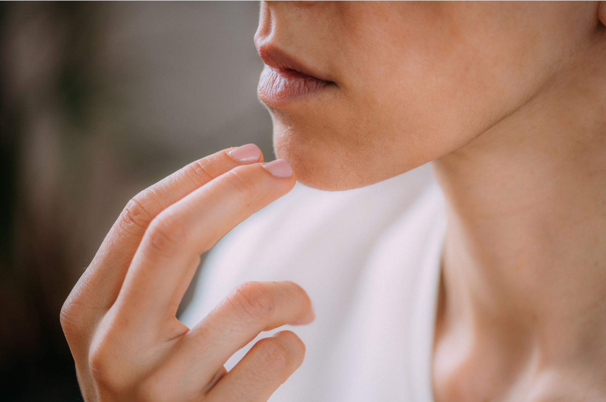 a woman emotional freedom technique (EFT) Tapping