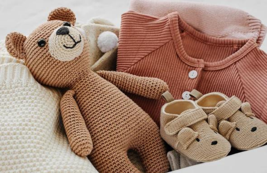 Pregnancy Massage: Comprehensive Guide to Benefits, Techniques, & Relief